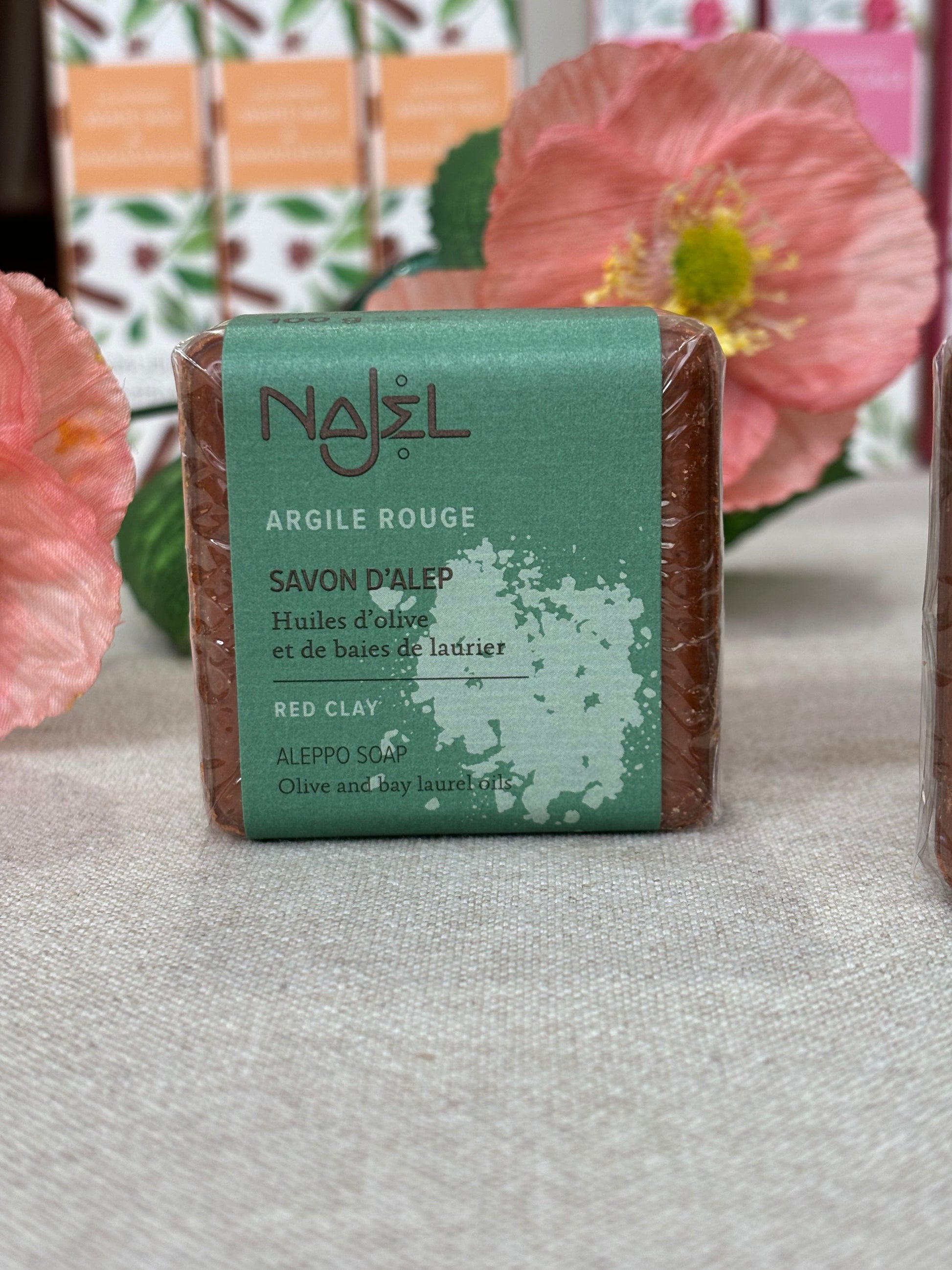 Savon d'Alep à l'argile rouge - Exfoliant - Najel - Mys holistique