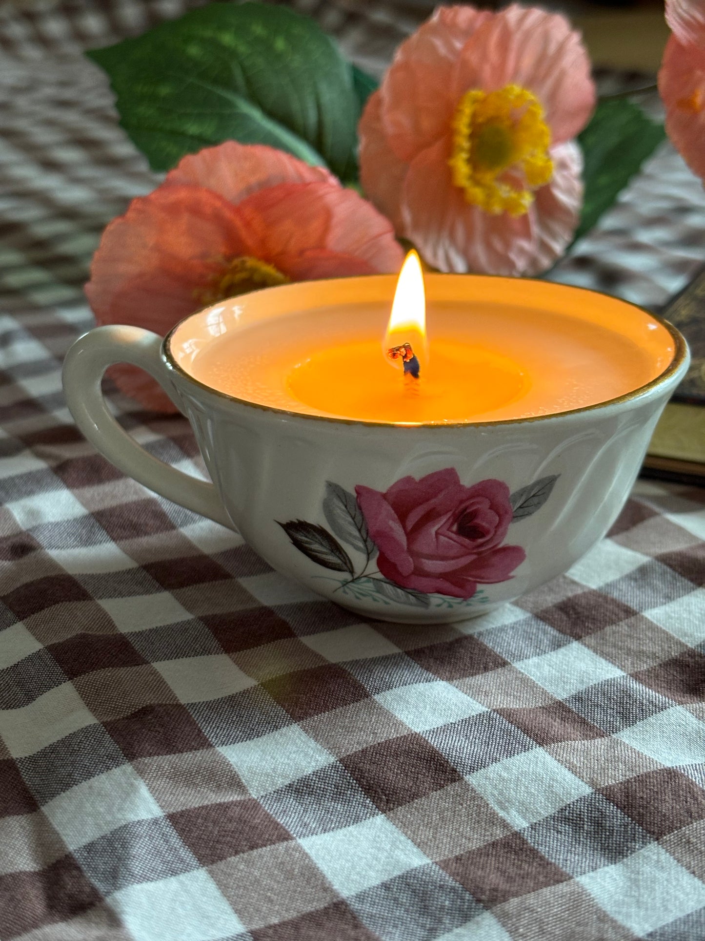 Bougie Parfumée - Tasse de Porcelaine Ancienne Décorée de Roses